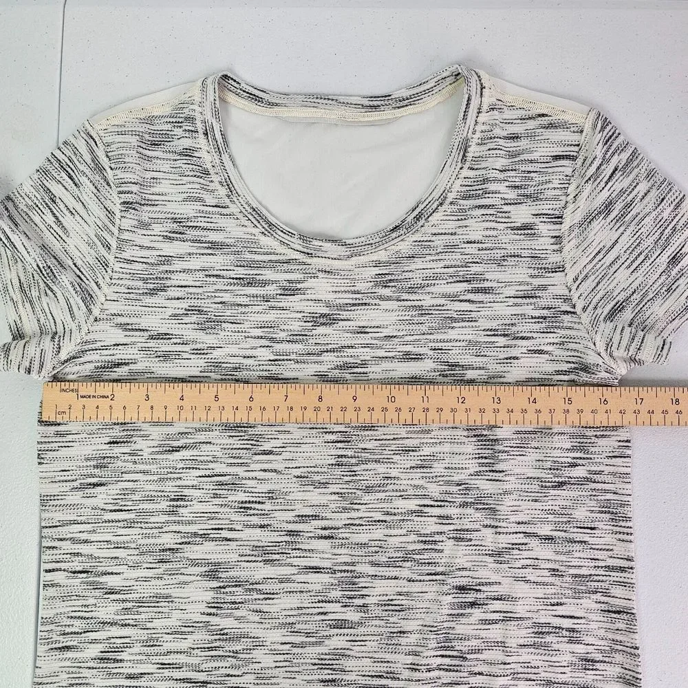 Lululemon Women's M Multicolor Stripe Beat The Heat Short Sleeve Mesh Back Shirt - Picture 10 of 13